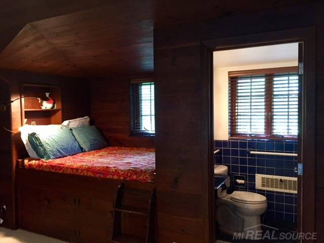 121 Merriweather Road Grosse Pointe Farms, MI 48236 - Photo 9 of 21