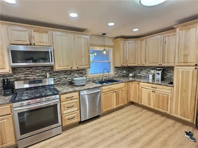 $269,900 | 506 West South Street, Nevada, MO 64772