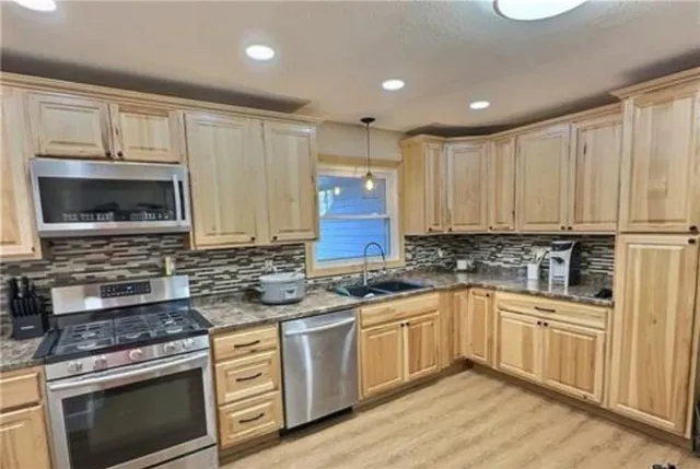 $269,900 | 506 West South Street, Nevada, MO 64772