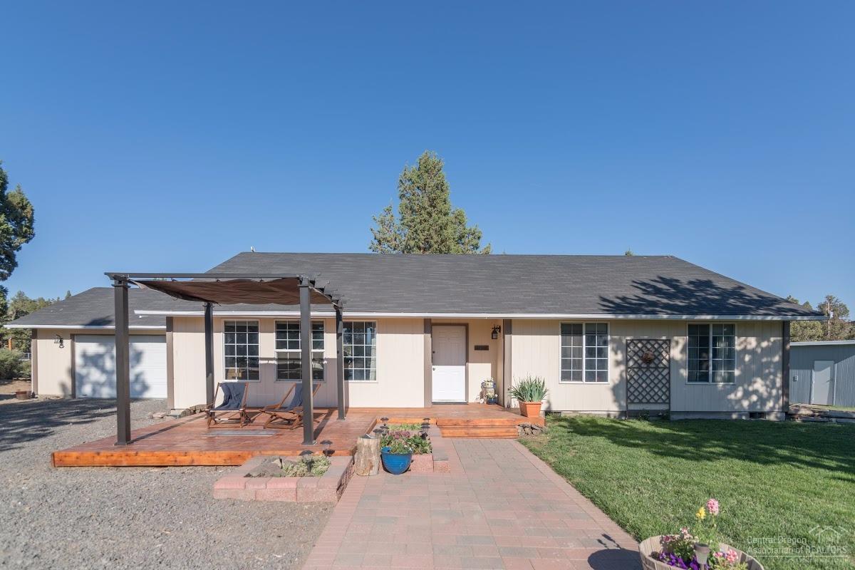 62950 Deschutes Road Bend, OR 97701 - Photo 1 of 25 Primary Photo