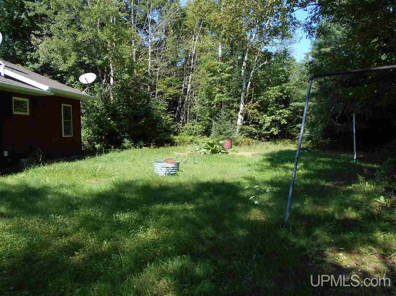 968 South Cemetery Road Cooks, MI 49817 - Photo 12 of 28