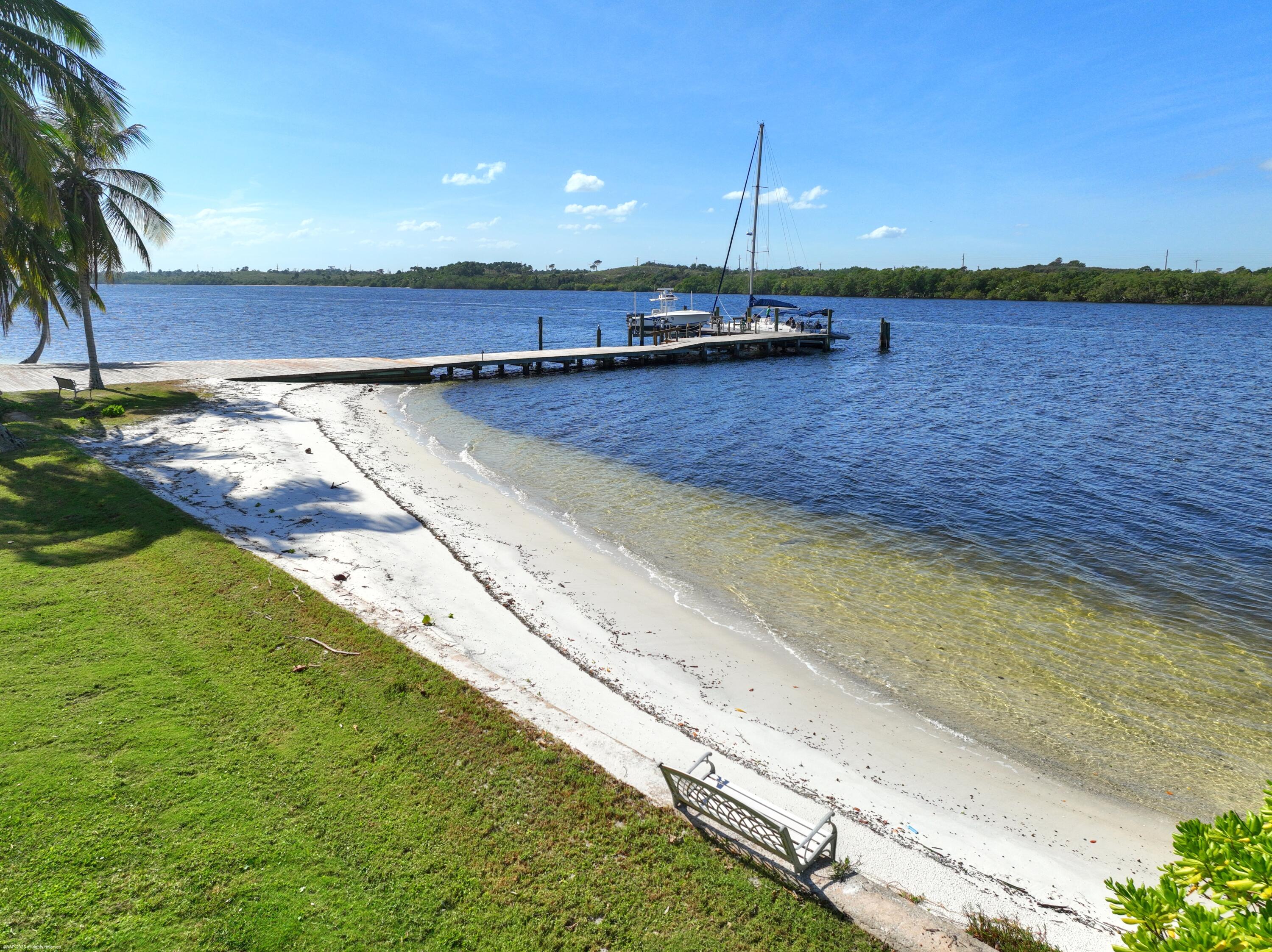 216 South Beach Rd 026