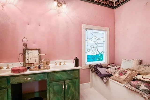 $475,000 | 930 East Lake Drive, Gainesville, GA 30506