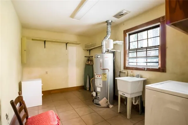 $475,000 | 930 East Lake Drive, Gainesville, GA 30506