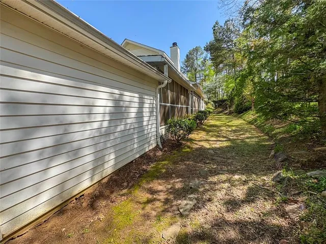$475,000 | 930 East Lake Drive, Gainesville, GA 30506