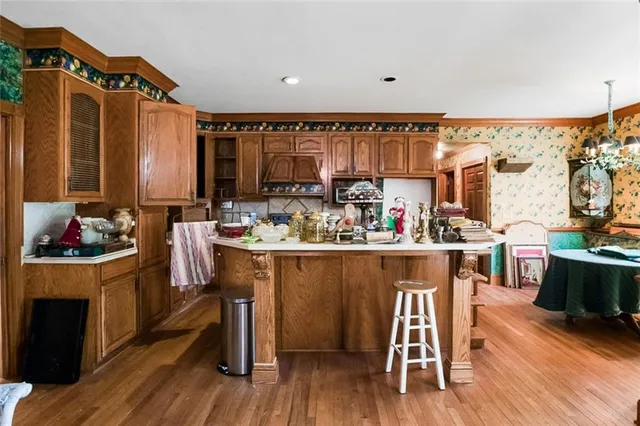 $475,000 | 930 East Lake Drive, Gainesville, GA 30506