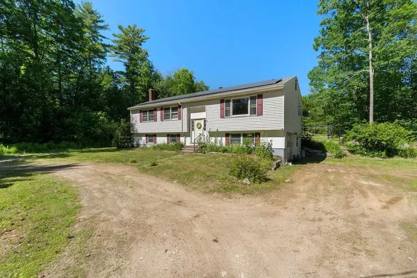 $435,000 | 8 Cottage Court, Farmington, NH 03835