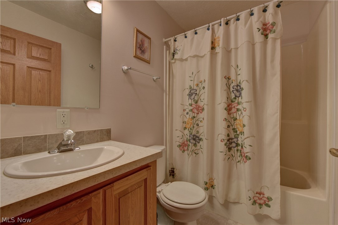 640 Monroe Road Wakeman, OH 44889 - Photo 21 of 35