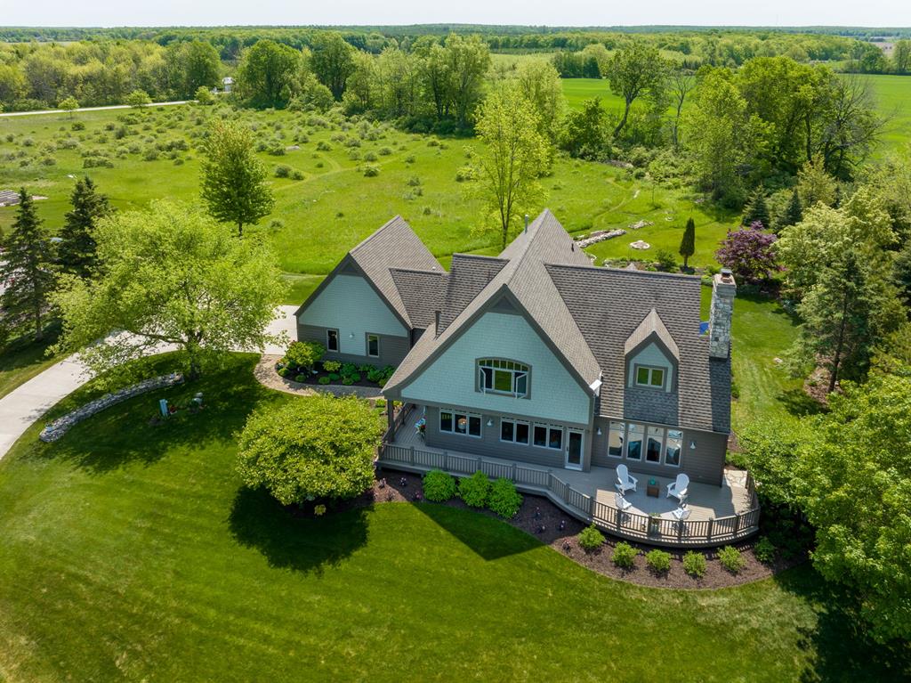 7412 Meadow Bluff Road Egg Harbor, WI 54209 - Photo 4 of 46 Gallery Image 4