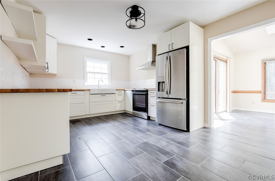 7627 Cherokee Road Richmond, VA 23225 - Photo 4 of 50 Gallery Image 4