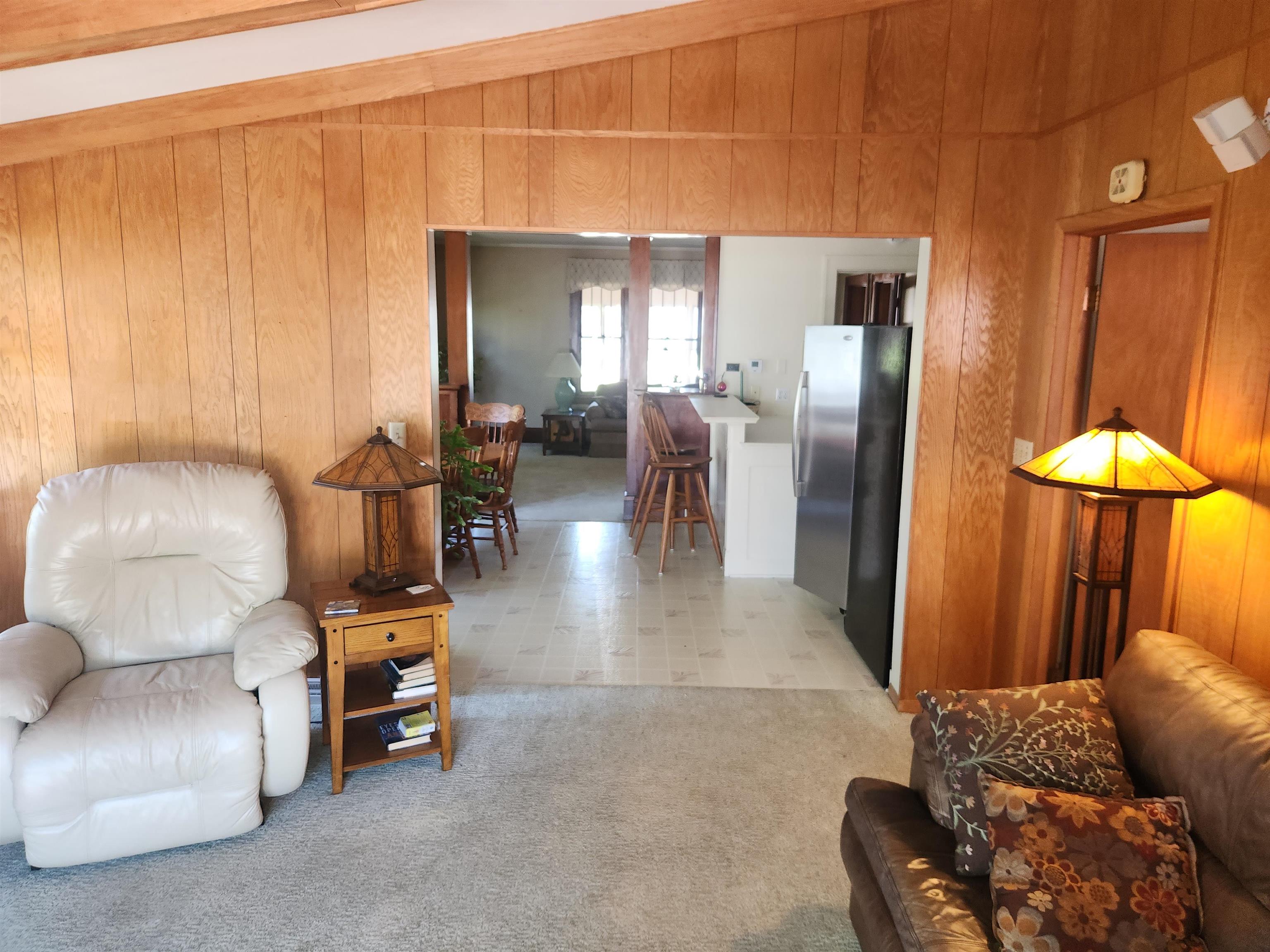 628 3rd Baraboo, WI 53913 - Photo 10 of 33