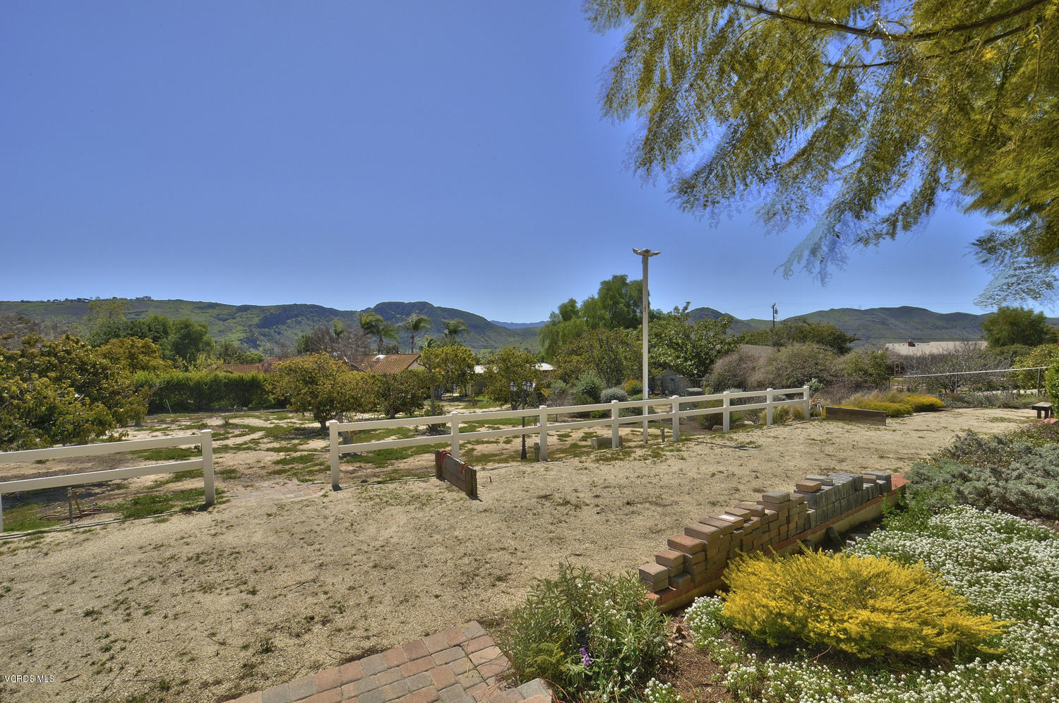 11060 East Las Posas Road Camarillo, CA 93012 - Photo 28 of 36 SKY_35