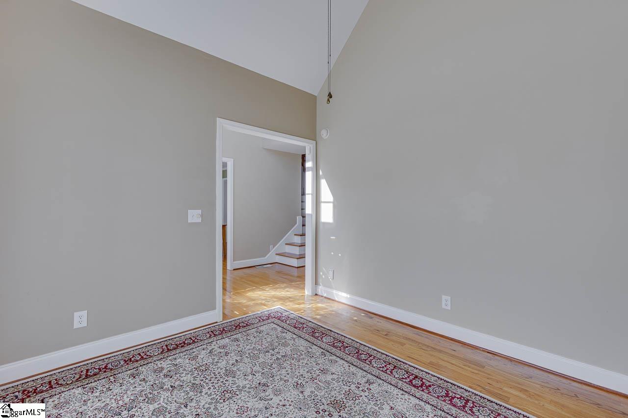 116 Summer Hill Road Simpsonville, SC 29681 - Photo 7 of 46 Gallery Image 7