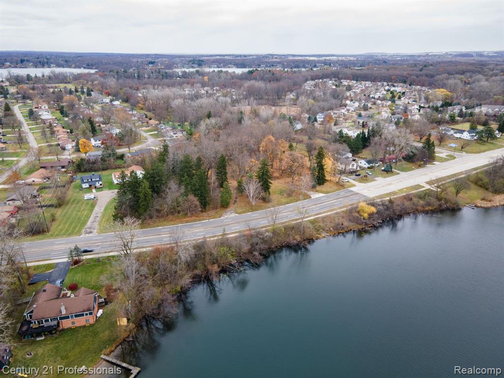 Lot 2 West Walton Pontiac, MI 48340 - Photo 10 of 21