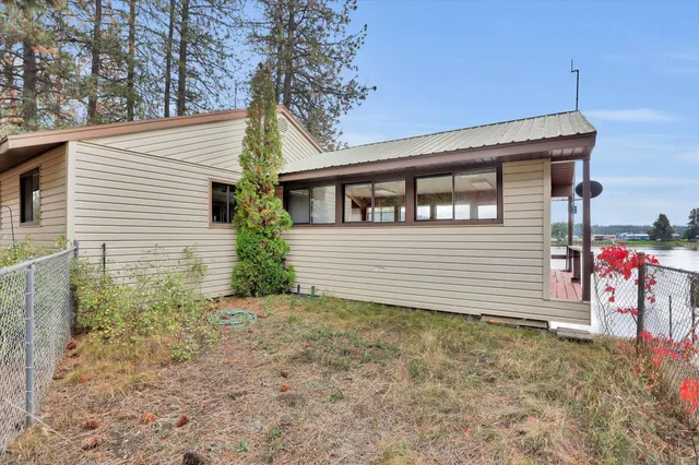 $550,000 | 407992 State Rte 20, Cusick, WA 99119