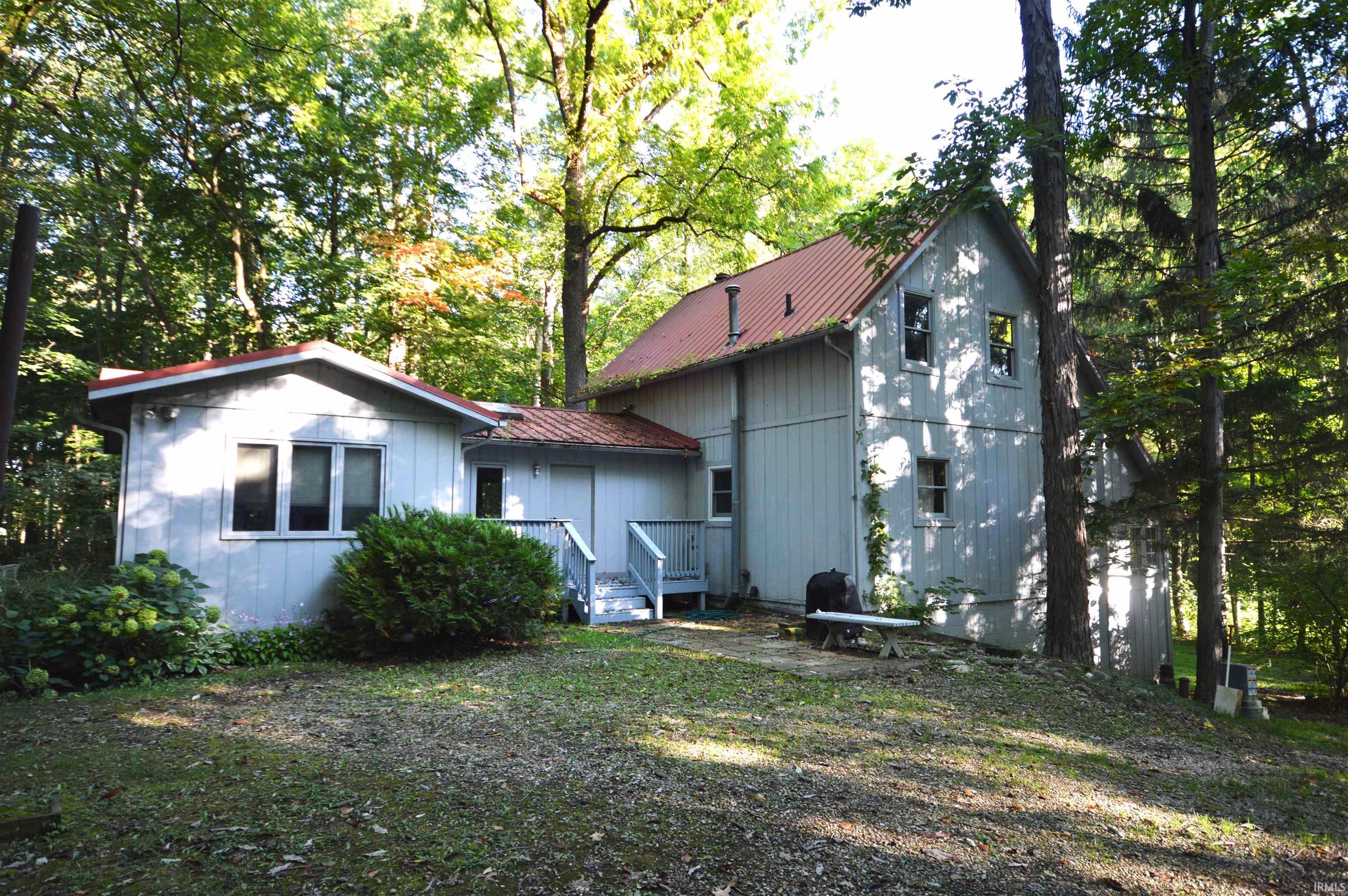 68477 Redwood Road Walkerton, IN 46574 - Photo 1 of 21