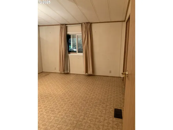 a view of a bathroom