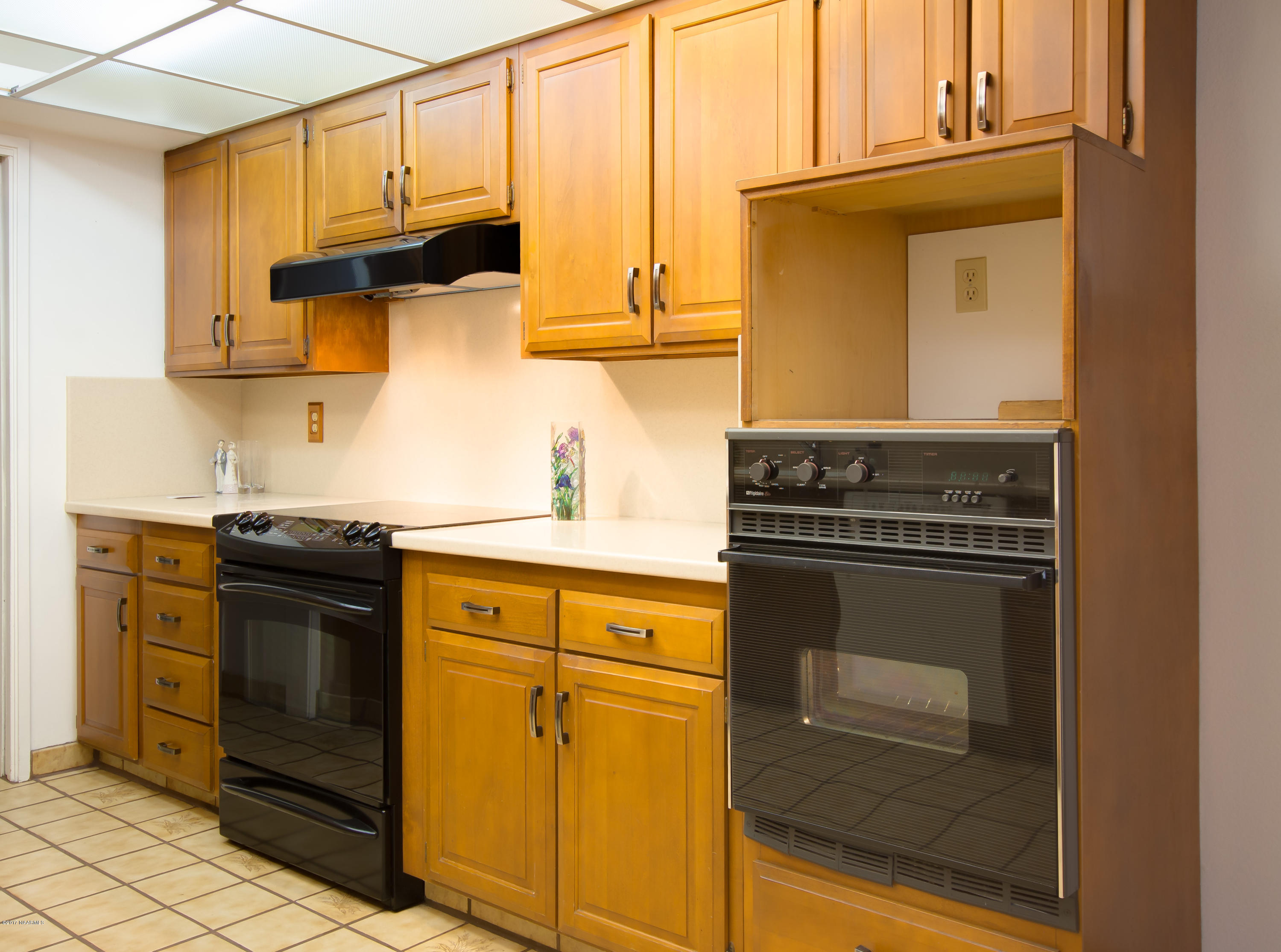509 West Apache Road Flagstaff, AZ 86001 - Photo 15 of 30 IMG_2928_29_30mattix