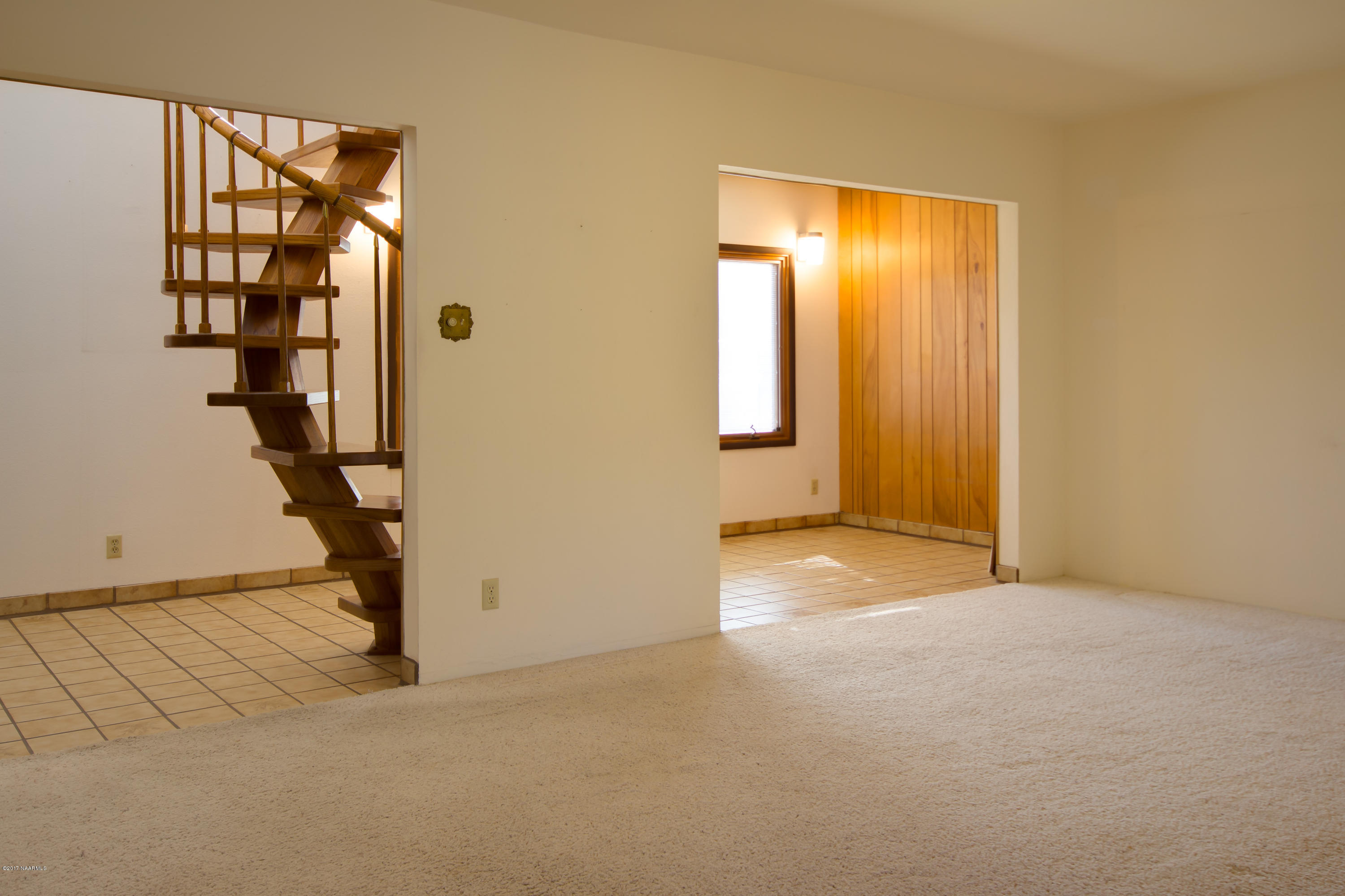 509 West Apache Road Flagstaff, AZ 86001 - Photo 5 of 30 IMG_2892_3_4mattix-Edit