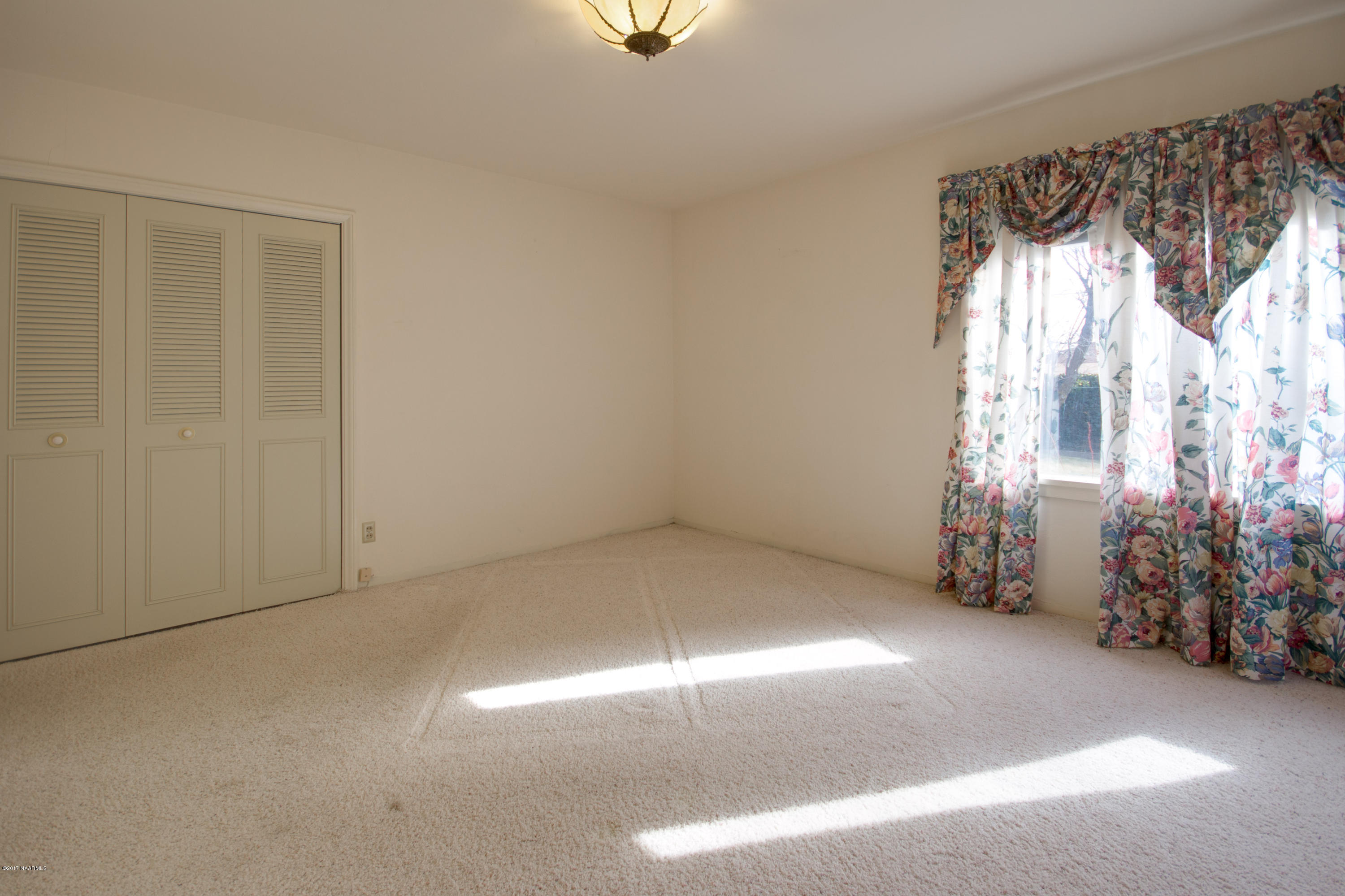 509 West Apache Road Flagstaff, AZ 86001 - Photo 10 of 30 IMG_2907_8_9mattix