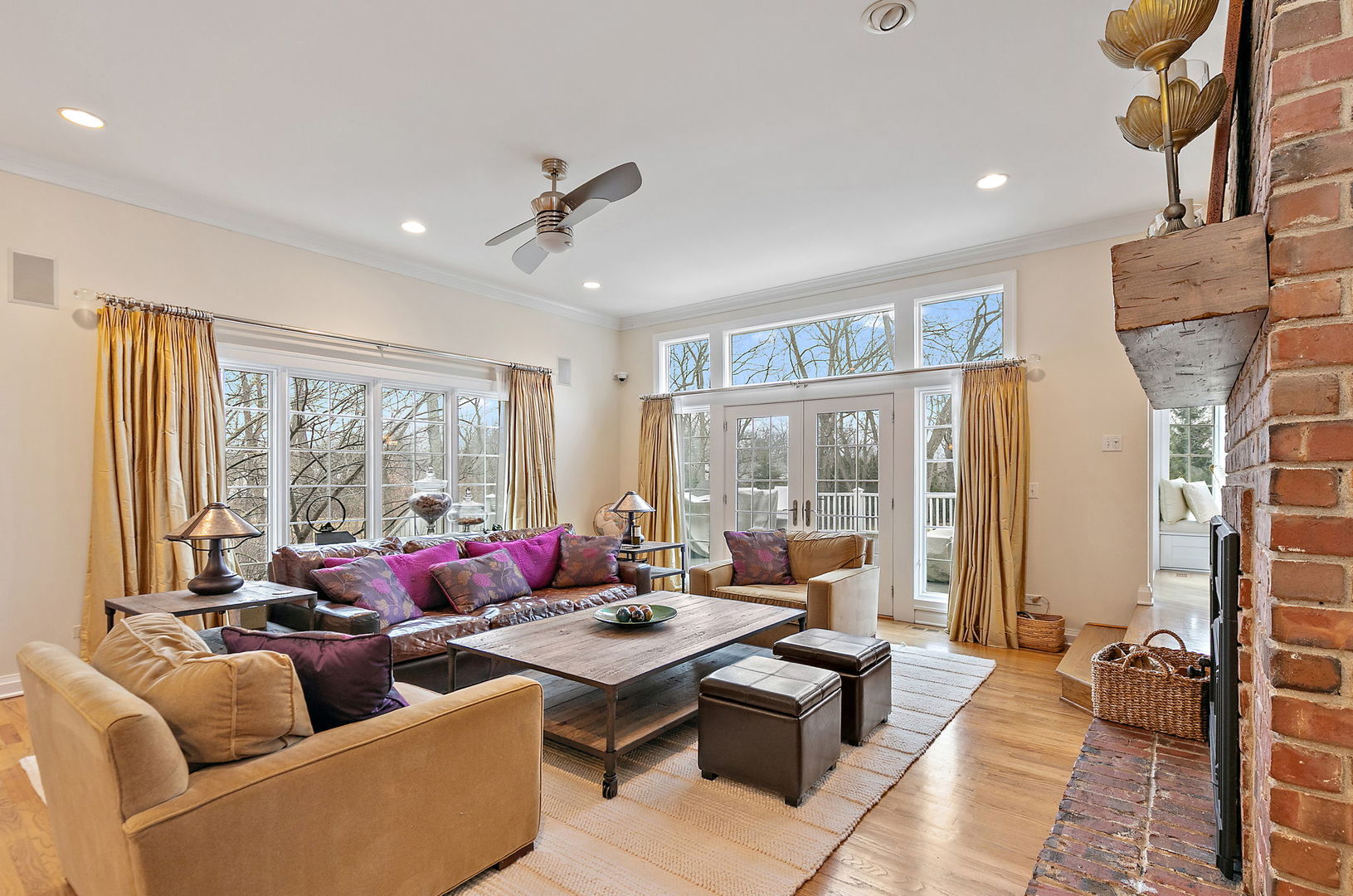 28360 Heritage Oak Road Chicago, IL 60641 - Photo 12 of 99