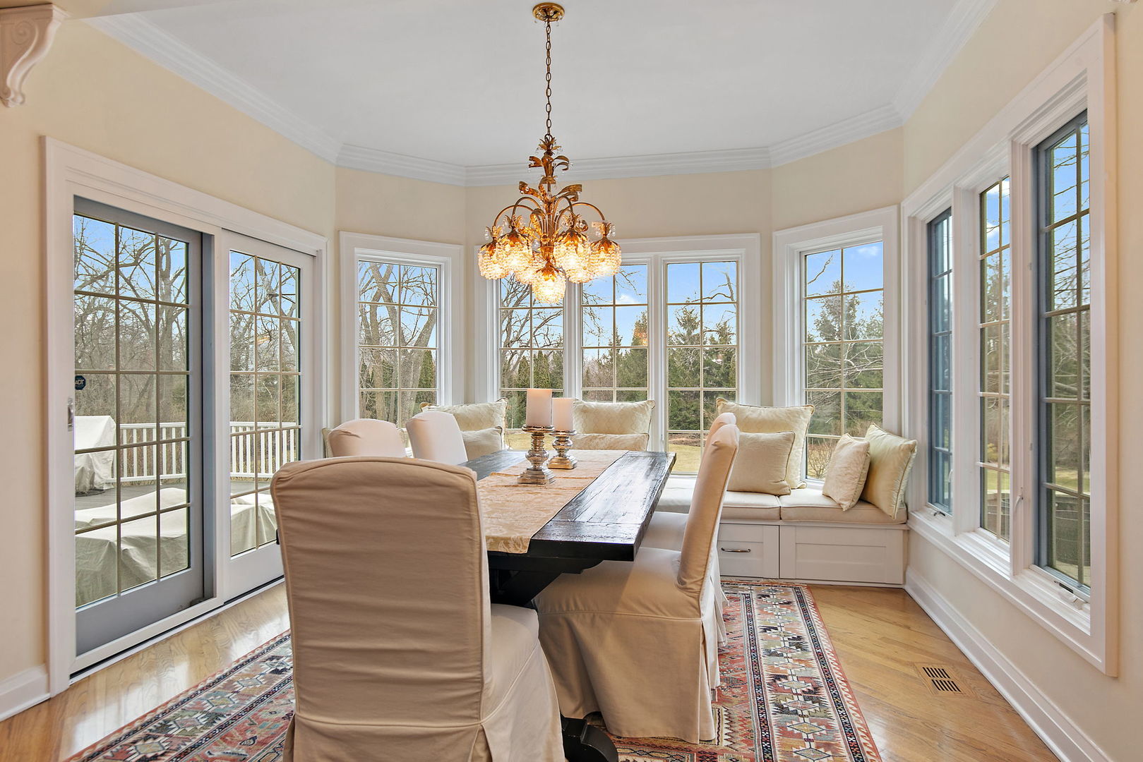 28360 Heritage Oak Road Chicago, IL 60641 - Photo 18 of 99