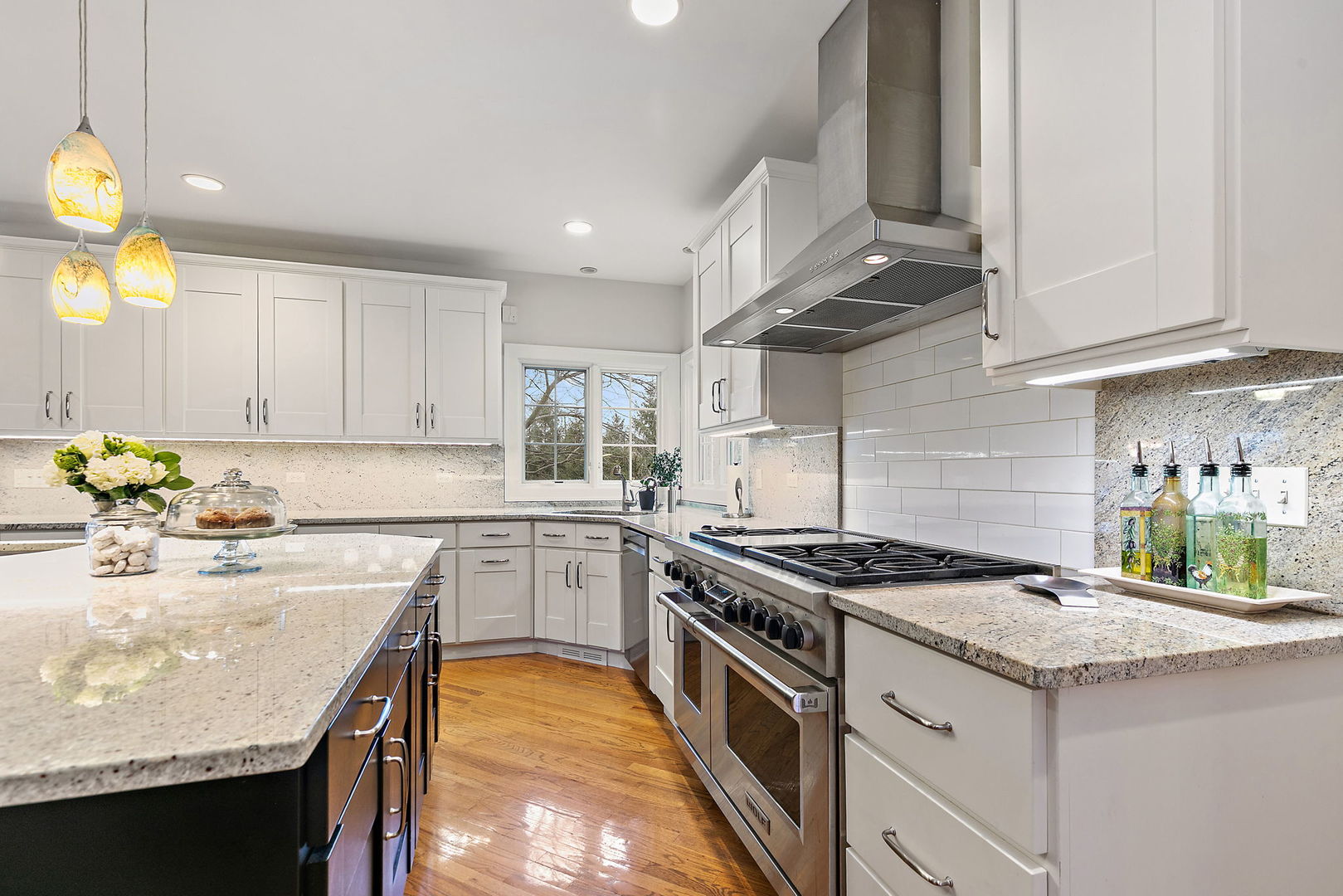 28360 Heritage Oak Road Chicago, IL 60641 - Photo 27 of 99