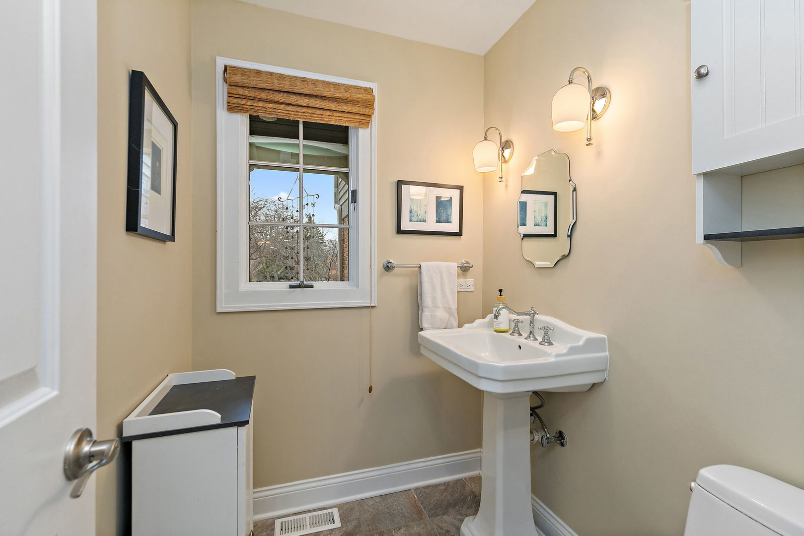 28360 Heritage Oak Road Chicago, IL 60641 - Photo 33 of 99