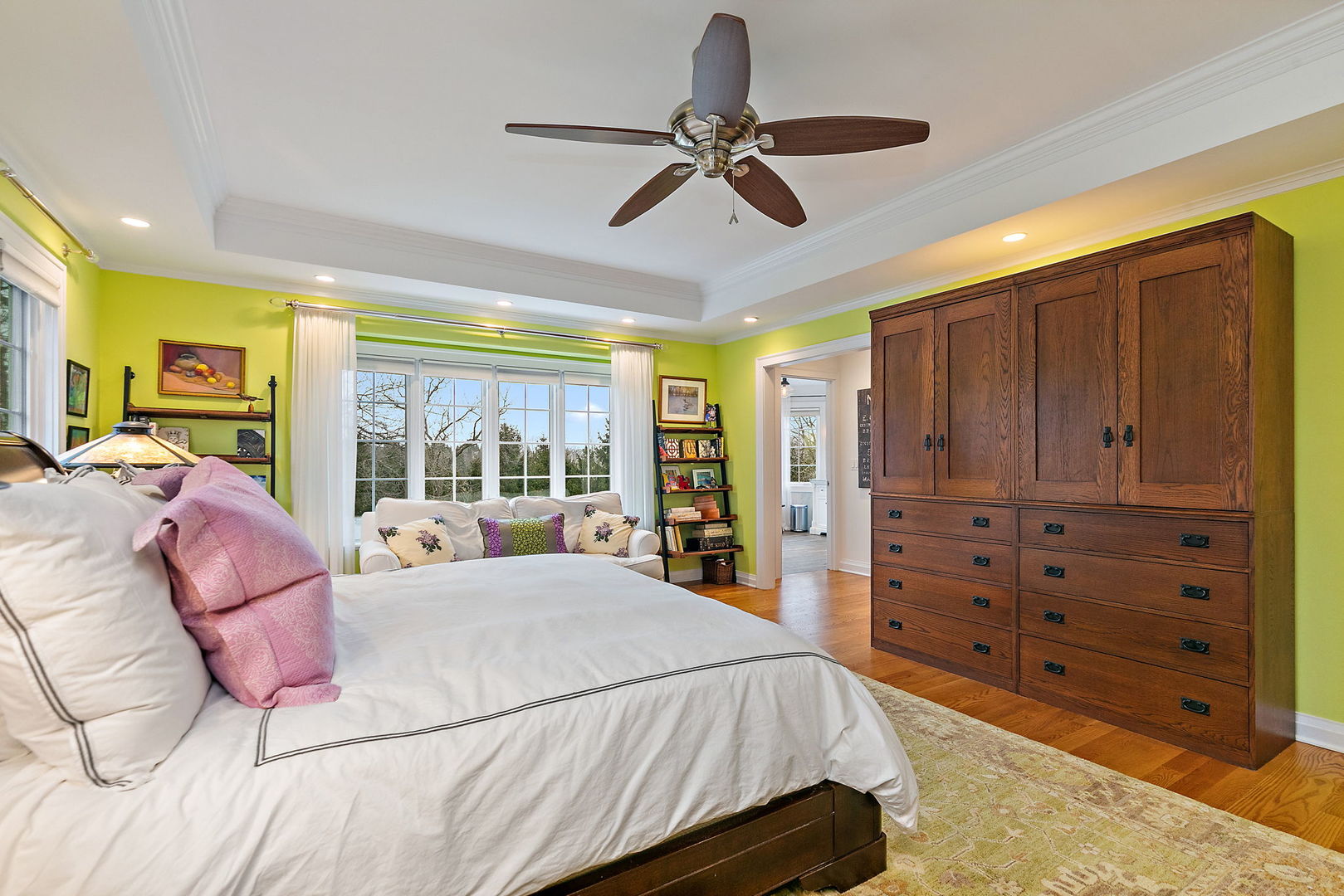 28360 Heritage Oak Road Chicago, IL 60641 - Photo 38 of 99