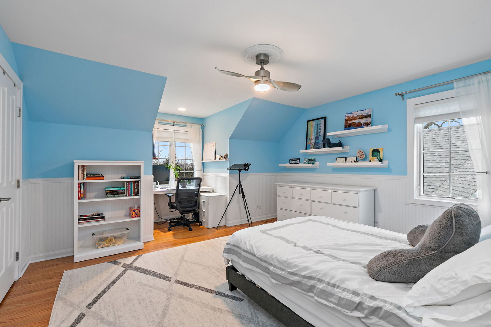 28360 Heritage Oak Road Chicago, IL 60641 - Photo 42 of 99