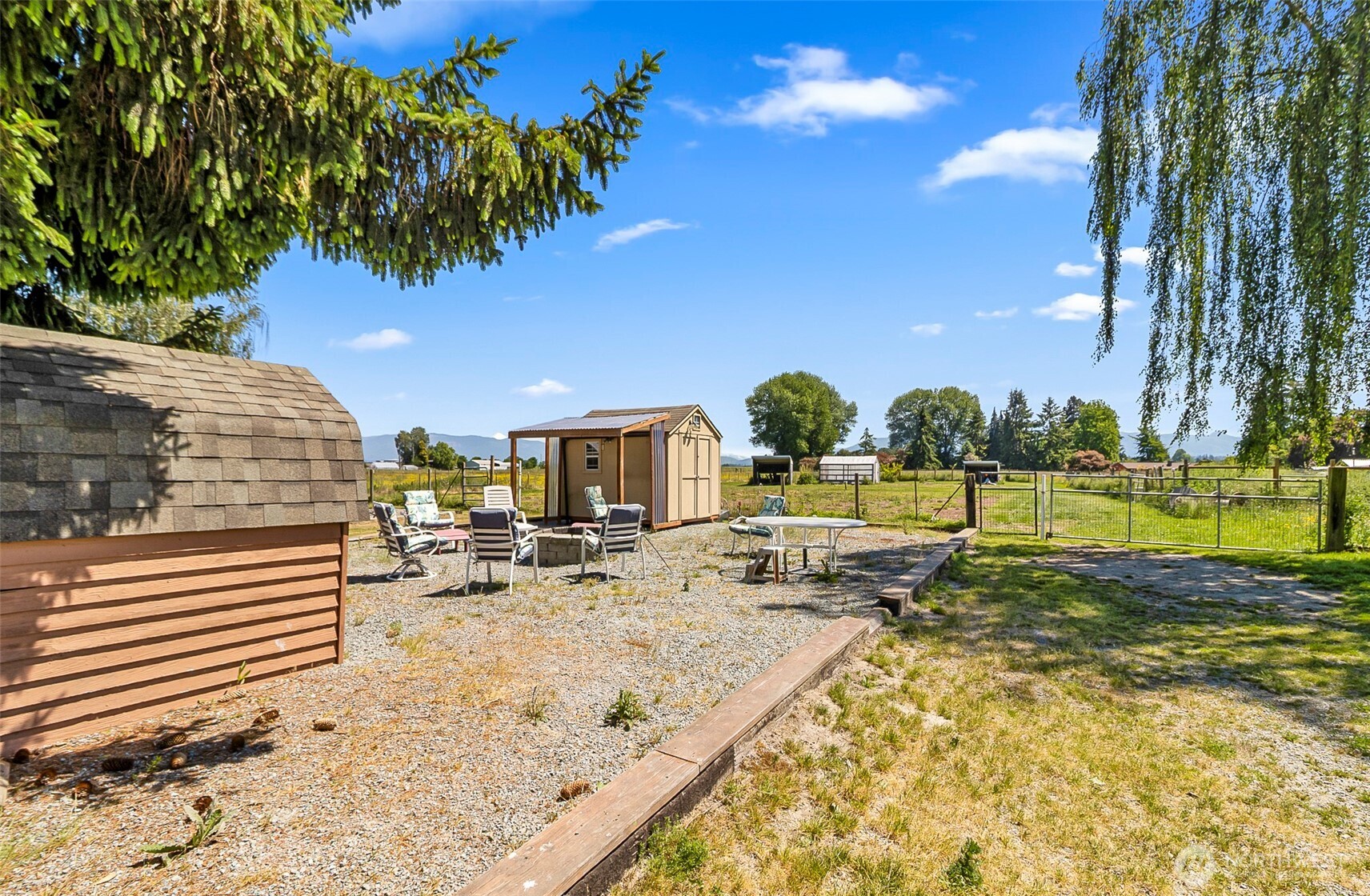 14799 Avon Allen Road Mount Vernon, WA 98273 - Photo 35 of 39