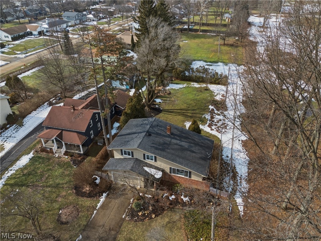 1884 Brainard Road Lyndhurst, OH 44124 - Photo 34 of 38