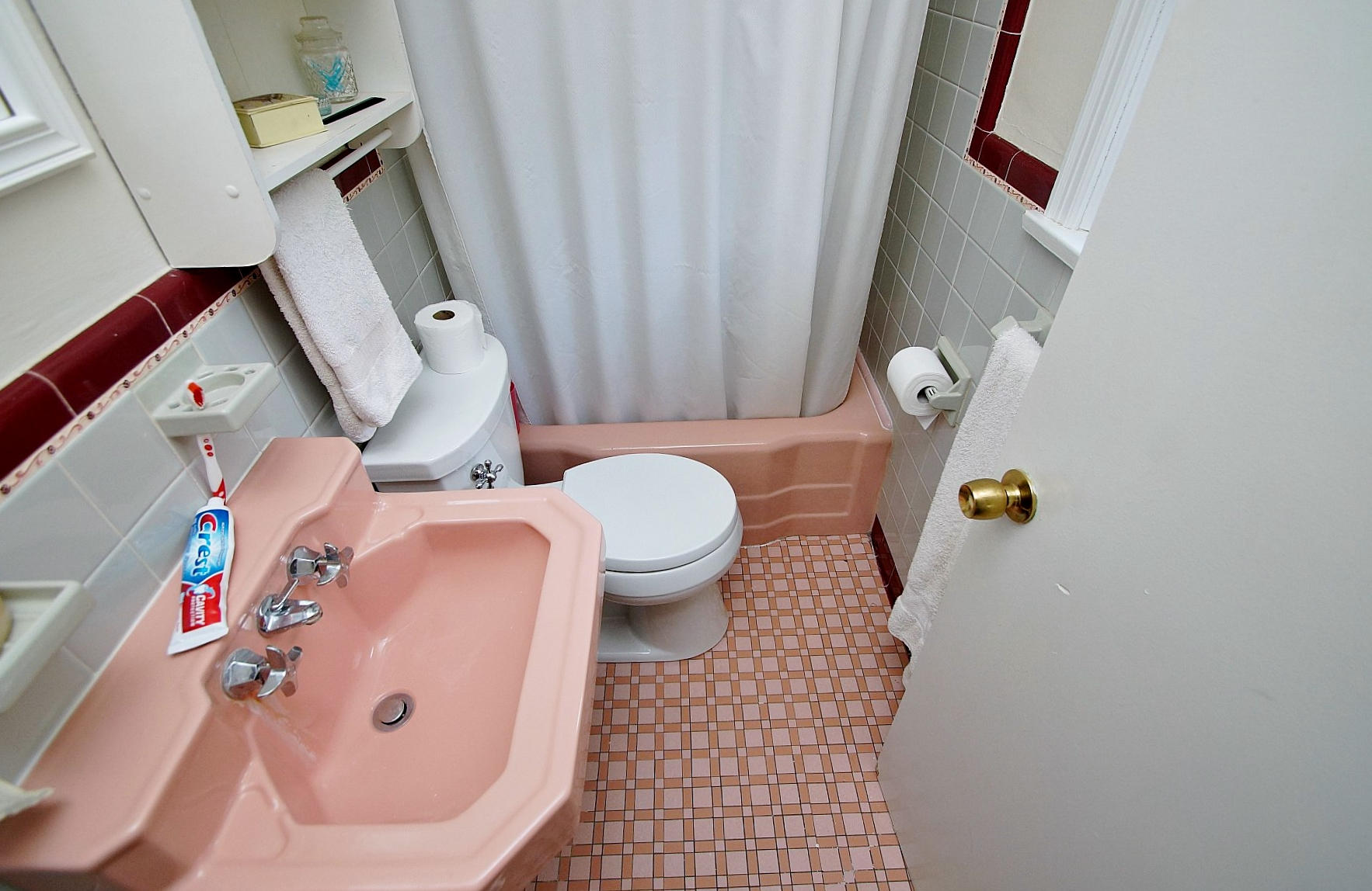 2402 Mt Vernon Road Southwest Roanoke, VA 24015 - Photo 28 of 88 dsc04832