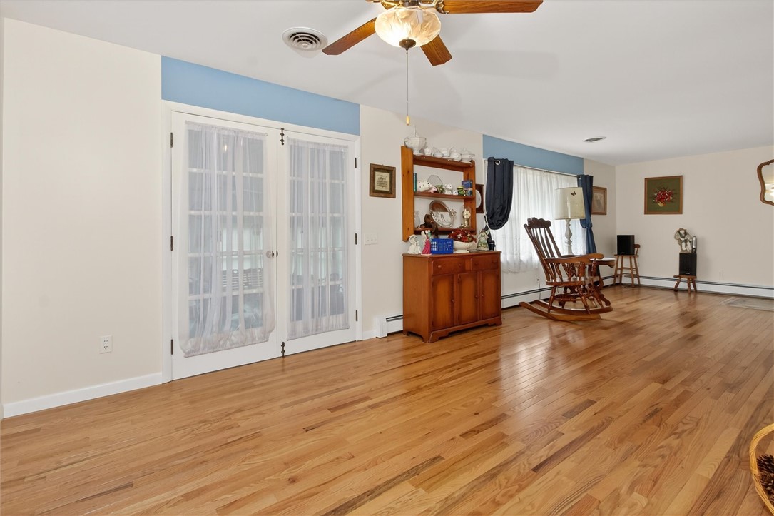 996 Johnson Road Palmyra, NY 14522 - Photo 13 of 41