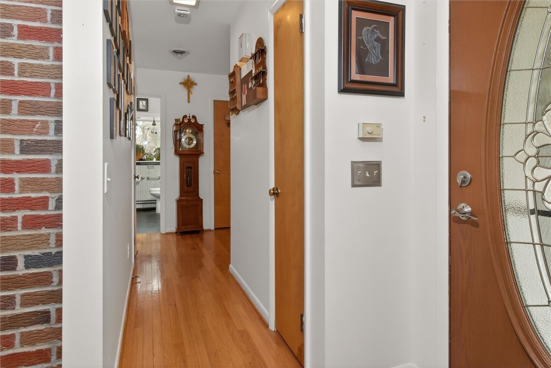 996 Johnson Road Palmyra, NY 14522 - Photo 16 of 41