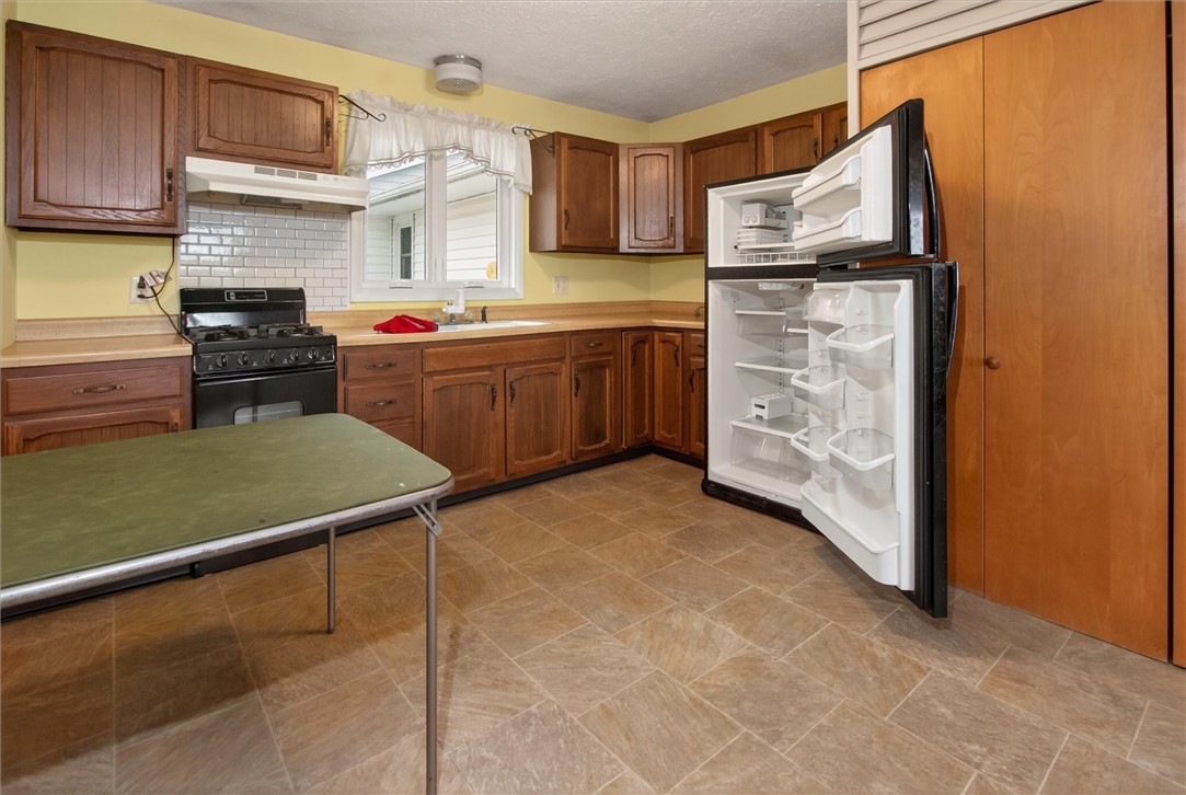 996 Johnson Road Palmyra, NY 14522 - Photo 33 of 41