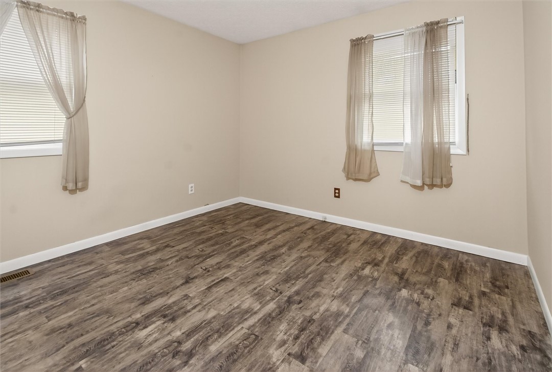 996 Johnson Road Palmyra, NY 14522 - Photo 36 of 41