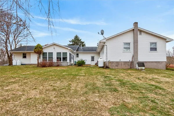 $249,900 | 996 Johnson Road, Palmyra, NY 14522