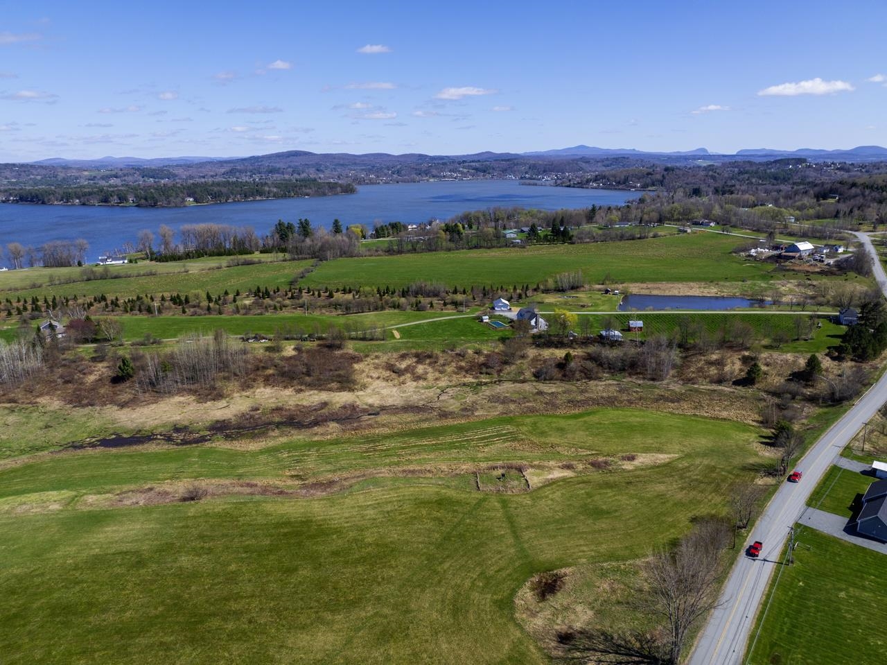 3003 Lake Road Newport Town, VT 05857 - Photo 16 of 34