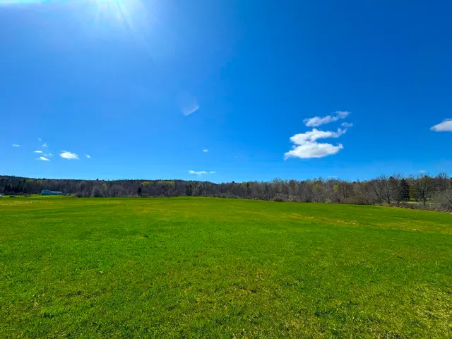 $134,400 | 3003 Lake Road, Newport Town, VT 05857