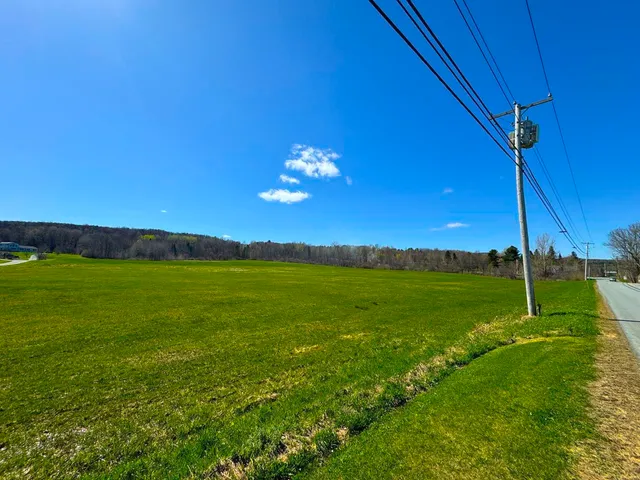 $134,400 | 3003 Lake Road, Newport Town, VT 05857