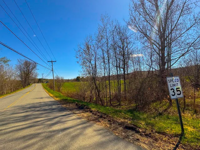 $134,400 | 3003 Lake Road, Newport Town, VT 05857