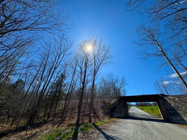 $134,400 | 3003 Lake Road, Newport Town, VT 05857