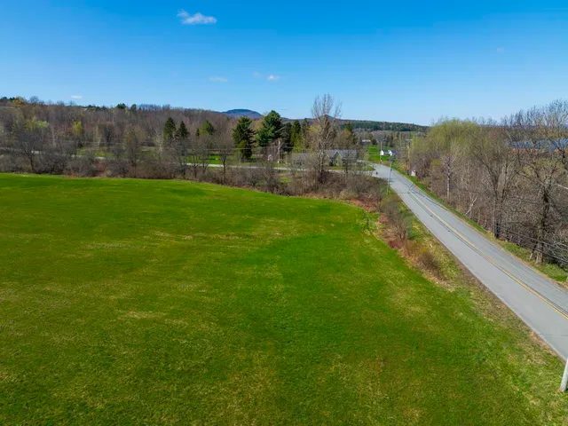 $134,400 | 3003 Lake Road, Newport Town, VT 05857