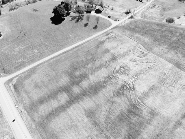 $134,400 | 3003 Lake Road, Newport Town, VT 05857