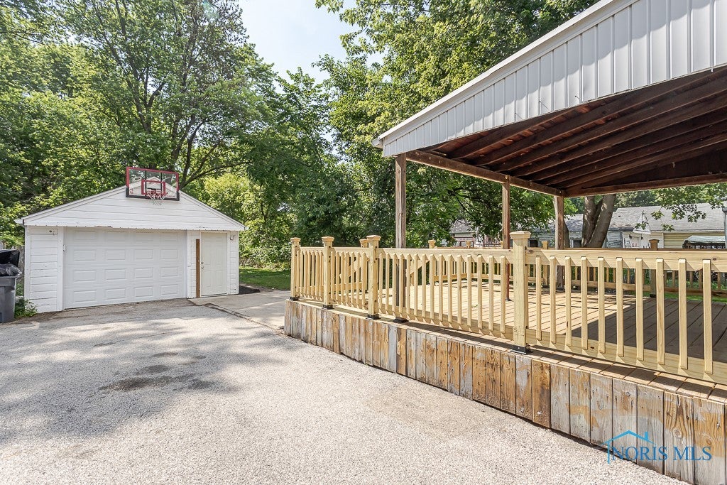 5215 Rowland Road Toledo, OH 43613 - Photo 6 of 43 Gallery Image 6