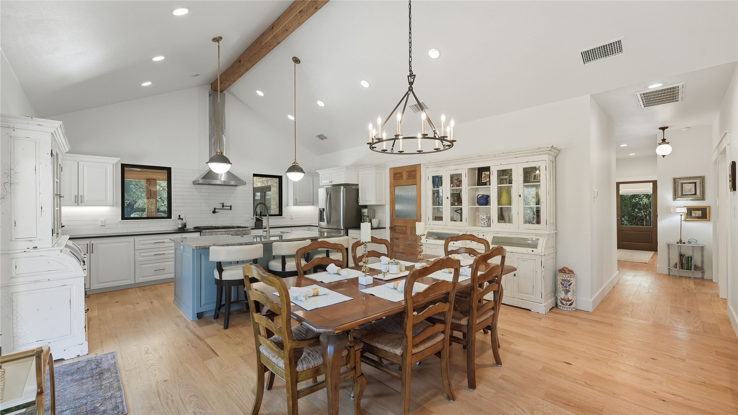 2656 River Bend Road Smithville, TX 78957 - Photo 5 of 40