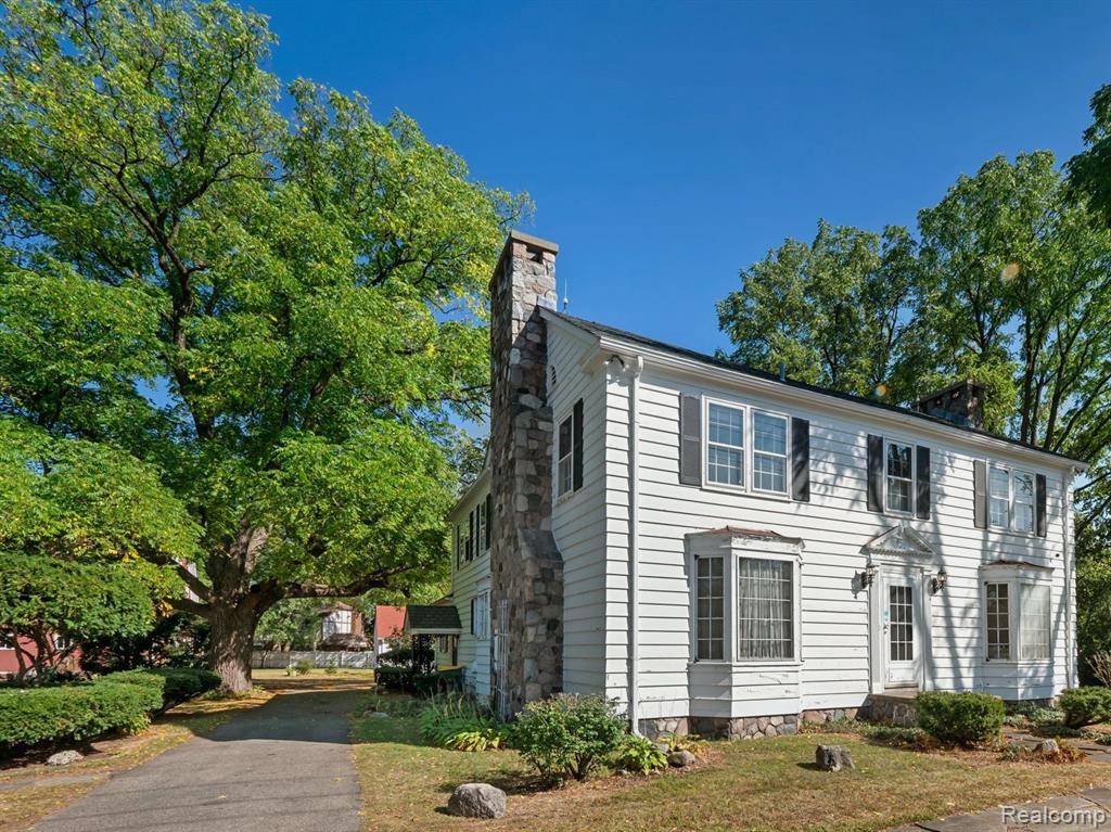 28804 Drake Road Farmington Hills, MI 48331 - Photo 1 of 50