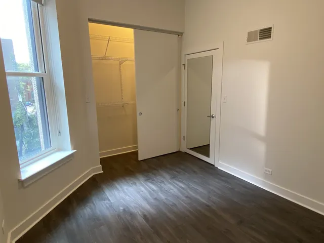 $3,600 | 1760 North Clark Street, Unit 3N, Chicago, IL 60614