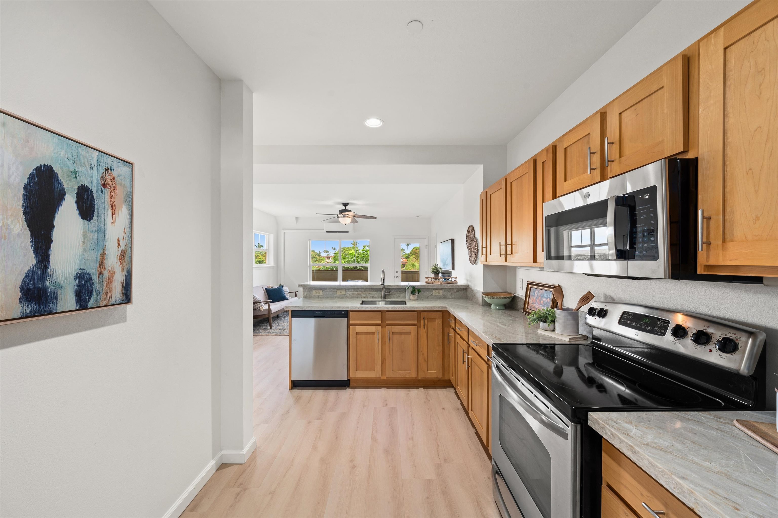 3708 Lower Honoapiilani Road, Unit E20 Lahaina, HI 96761 - Photo 22 of 31